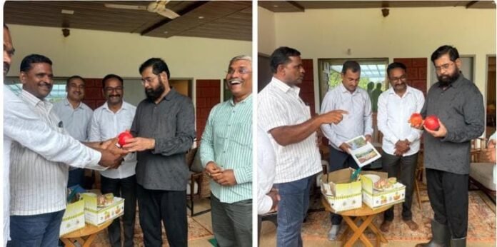 उद्यान पंडित’ रामदास कदम यांची उपमुख्यमंत्री एकनाथ शिंदे यांच्यासोबत फलोत्पादनावर सविस्तर चर्चा; गिरवीच्या प्रगत शेतीला भेट देण्याची व्यक्त केली इच्छा