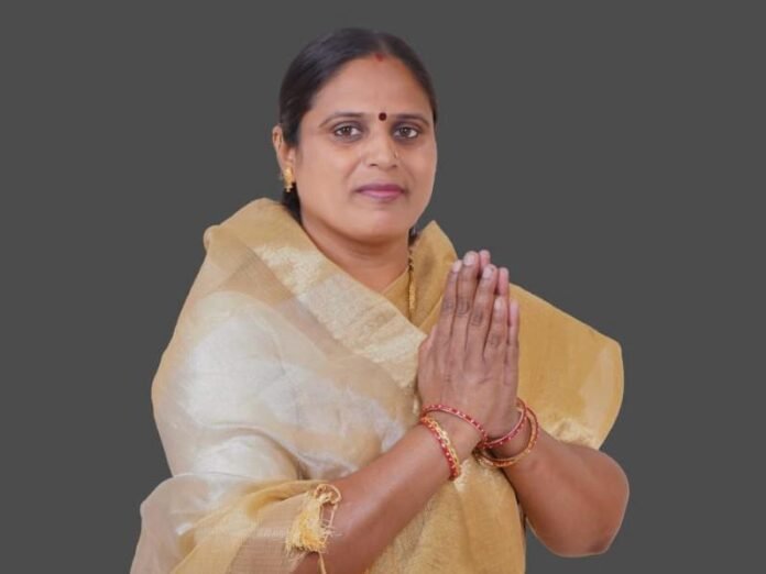 18 वर्षे पूर्ण झालेल्यांसाठी नवीन मतदार नोंदणी कॅम्प; अकलूजमध्ये विशेष सुविधा