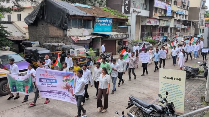 पिंपरी-चिंचवडमधील १० लाइटहाउस केंद्रांत स्वातंत्र्यदिनाचा जल्लोष; ४०० युवकांची एकजुटीची रॅली