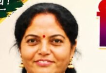 केशर सुनील माने यांना सातारा जिल्हा परिषदेचा आदर्श शिक्षक पुरस्कार