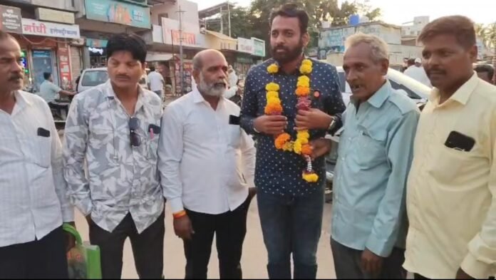 सातारा जिल्हा परिषद असोसिएशनच्या अध्यक्षपदी निवड झाल्याबद्दल गिरीशजी बनकर यांचा सत्कार