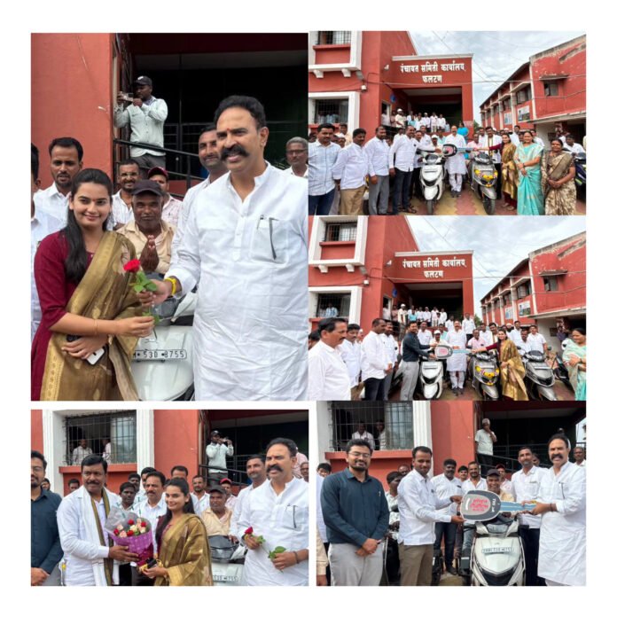 दिव्यांग बांधवांच्या स्वावलंबनाला बळ; फलटण तालुक्यात दुचाकी मोटरसायकलींचे वाटप